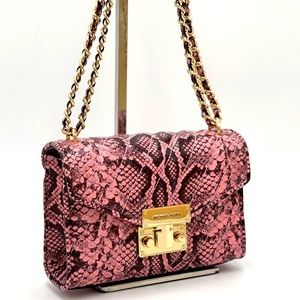 MICHAEL KORS ROSE SMALL XBODY CARNATION BAG
